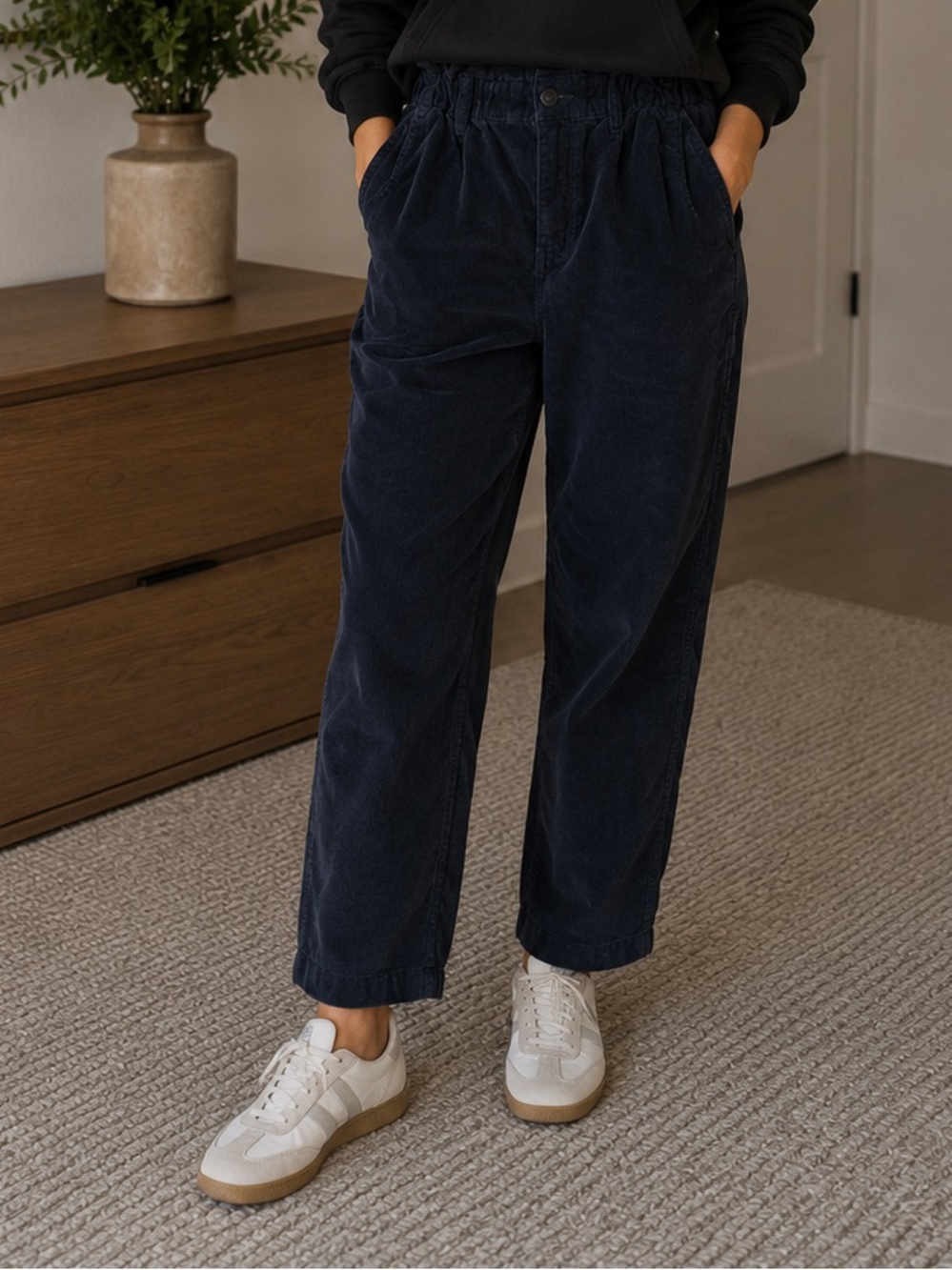 American Eagle Outfitters Navy Wide-Leg Corduroy Pants